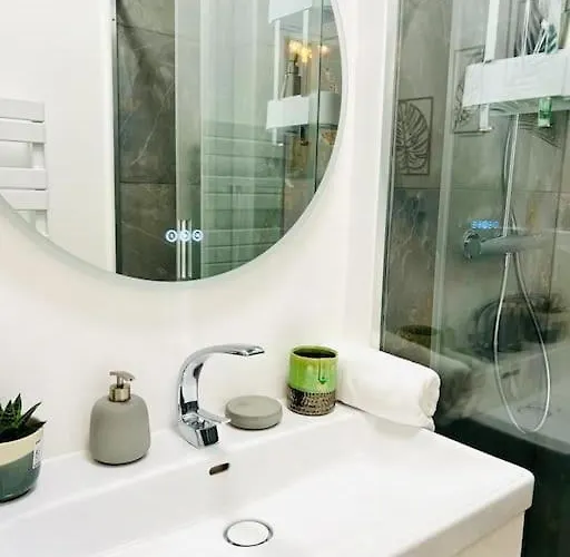 L'ethnique - Hypercentre - Gare شقة أنجير