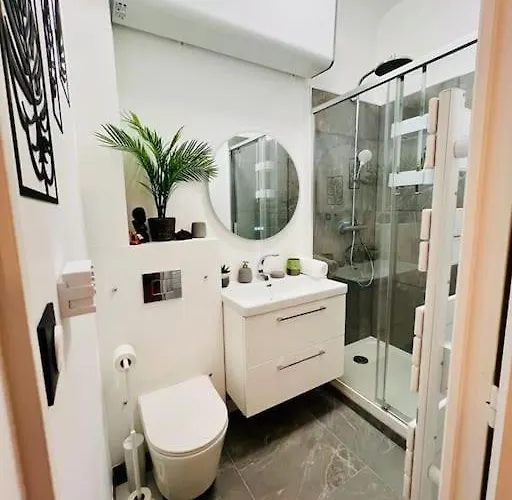 L'ethnique - Hypercentre - Gare أنجير